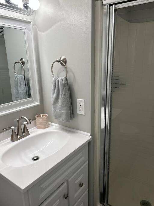 On The Sand Beachfront Condo, Newly Renovated Myrtle Beach Extérieur photo